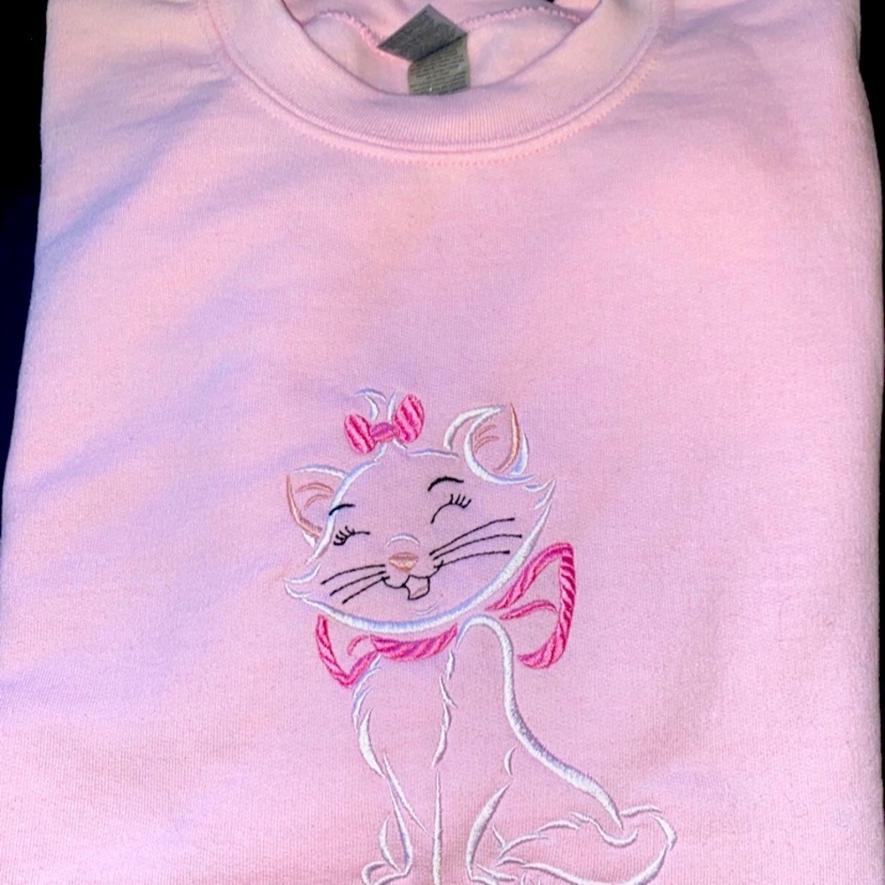Aristocrats Marie sweatshirt  All embroidered design Gildan brand NWOT